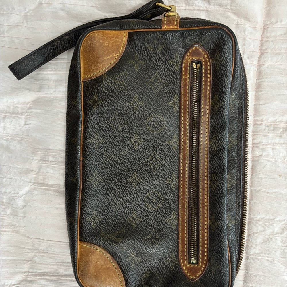 Louis Vuitton wristlet